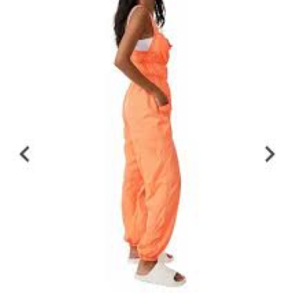 Free People movement Tropic sport one piece
Lightweight jumpsuit
Never worn - Picture 6 of 14